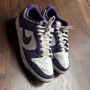 Nike Dual-Tone Purple and White Shoes